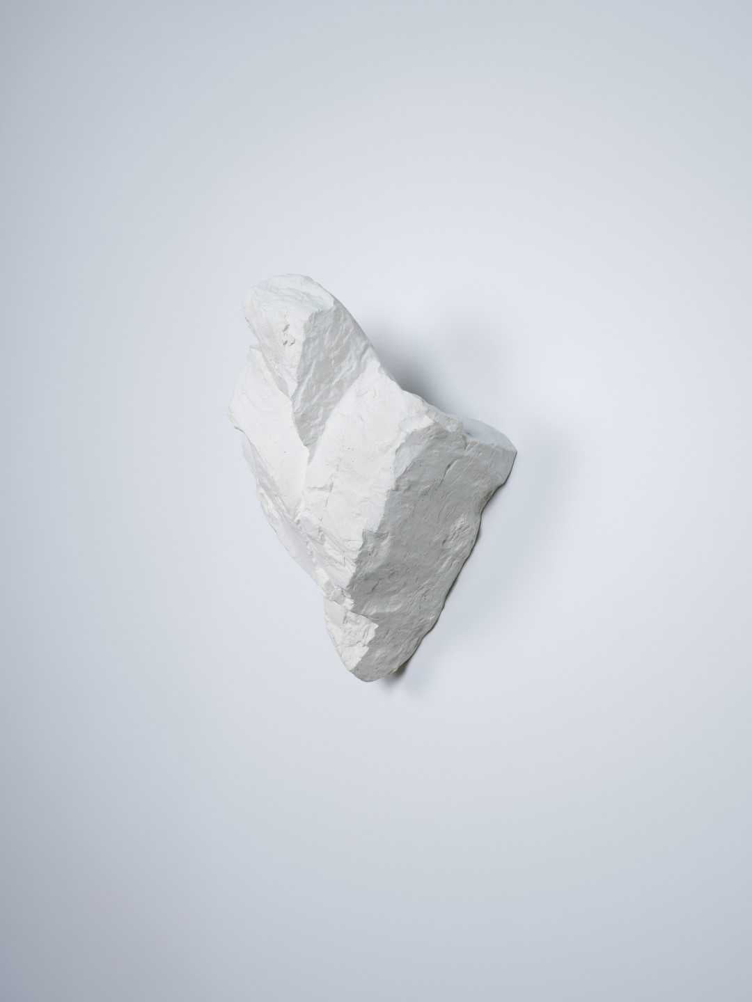 Applique Rocher - Plâtre - Axel Chay - Design Contemporain - Maison Caldeira