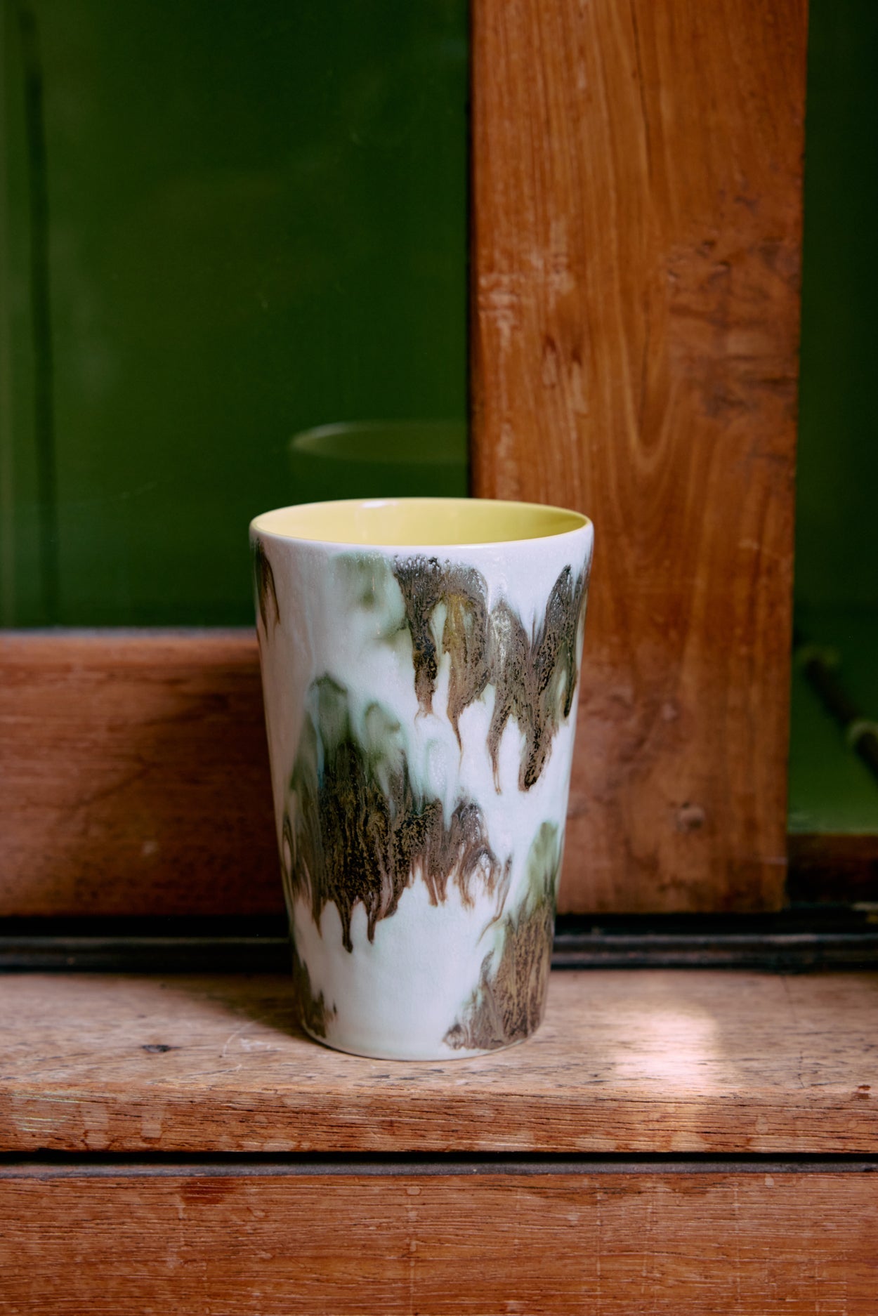 Céramique des années 70 : Tasse à thé - Maison Caldeira