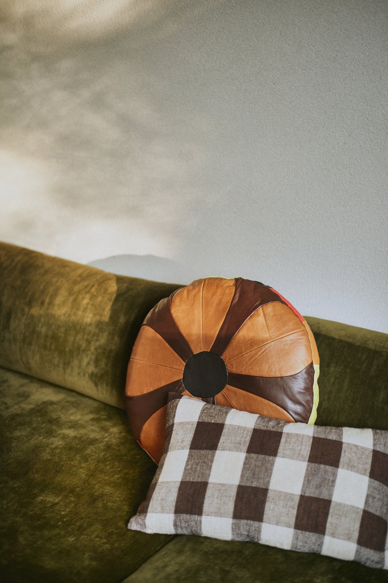 Coussin patch rétro - Maison Caldeira