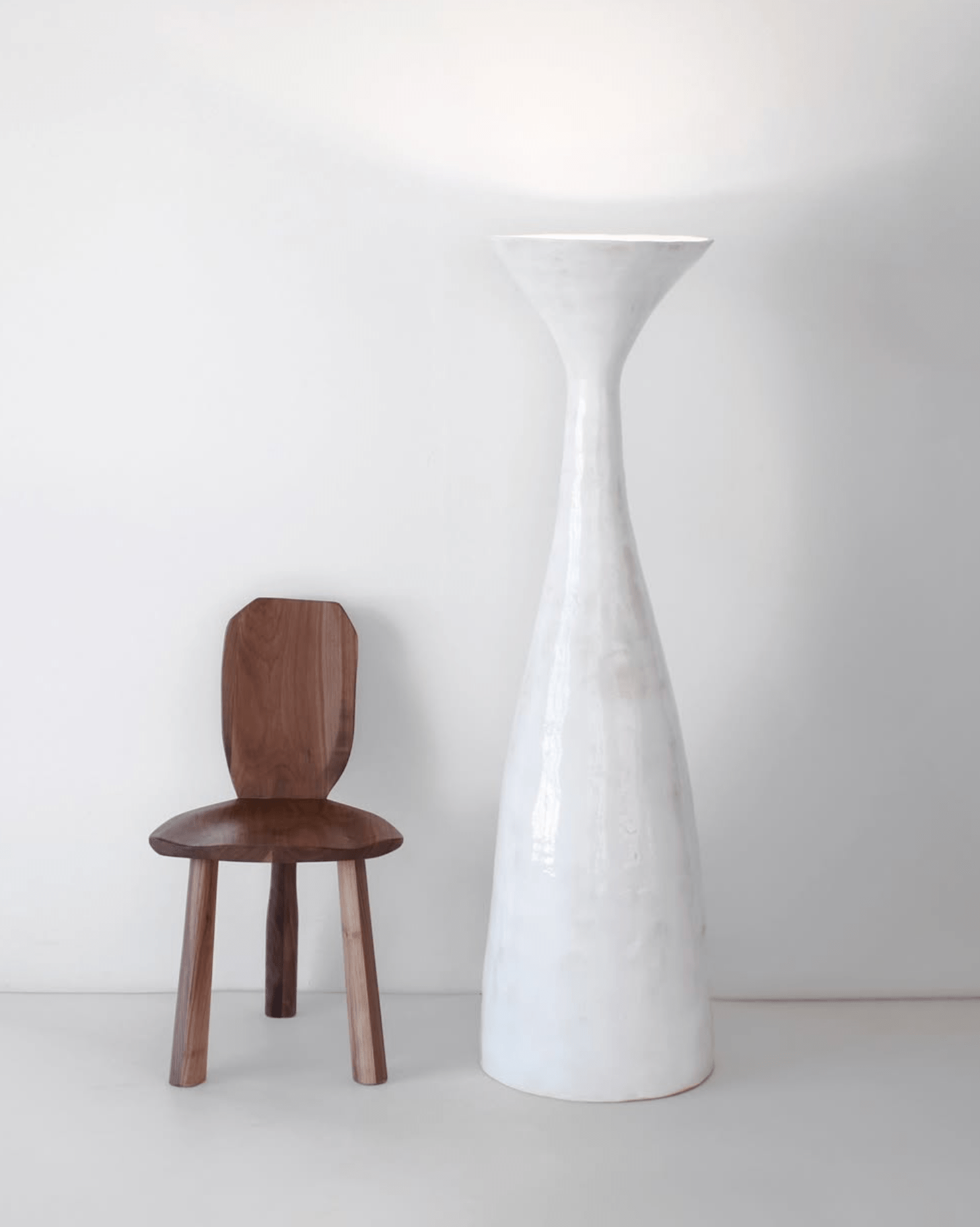 Lampadaire Melides N°1 en Céramique Blanc Cassé - Maison Caldeira