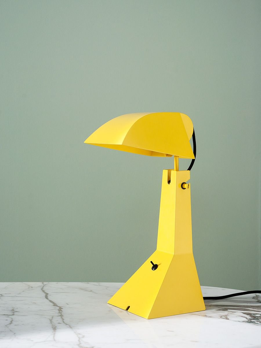 Lampe à poser E63 par Umberto Riva - Maison Caldeira