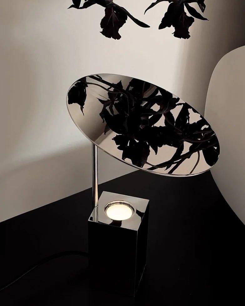 Lampe à poser Reflect - Chrome - 101 copenhagen - Scandinave - Maison Caldeira