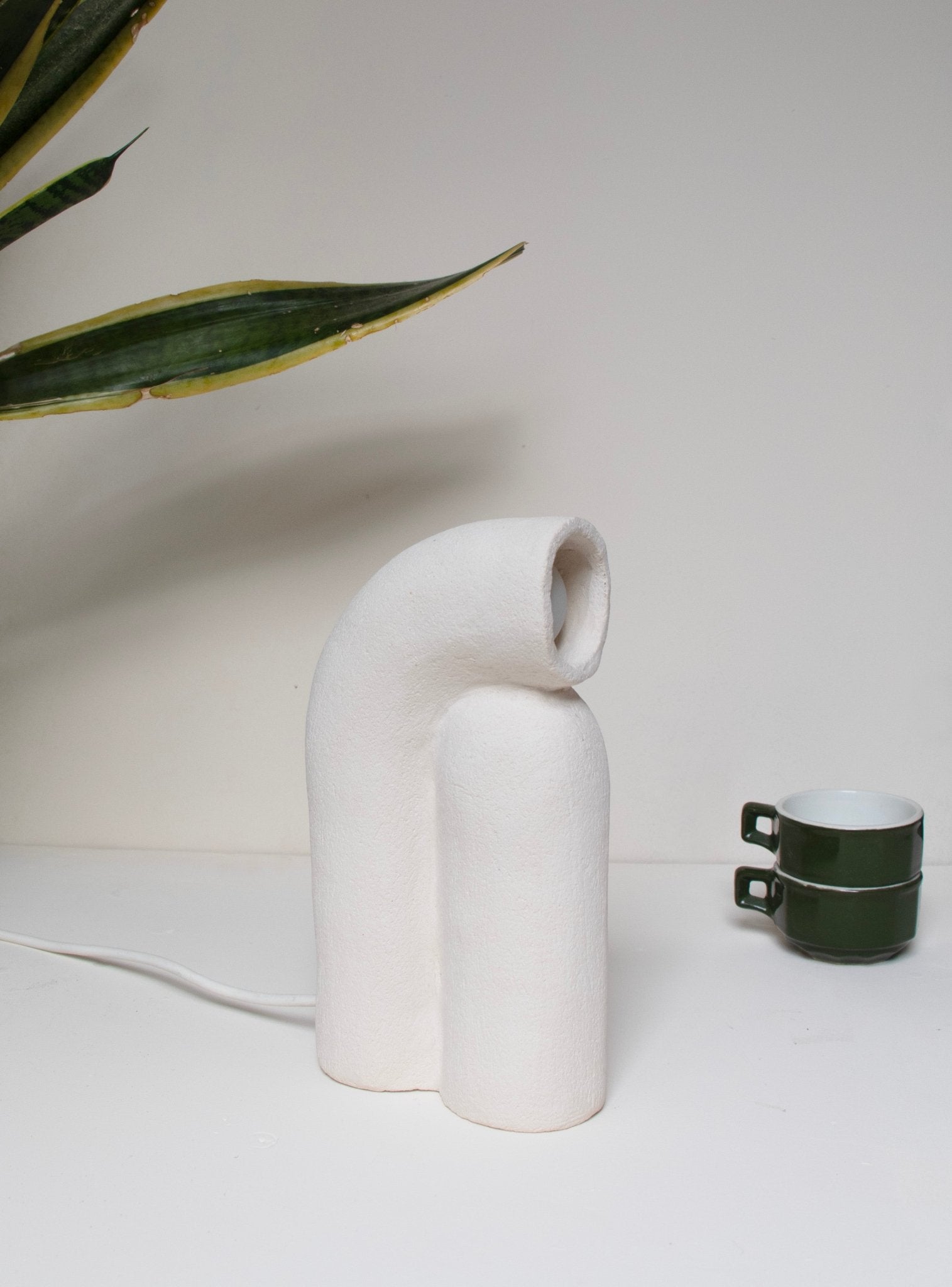 Lampe de table Nour en grès chamotté - Alice Lahana - Méditerranée - Maison Caldeira