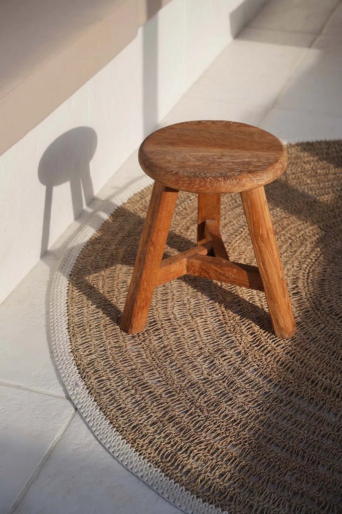 Le tabouret Noguchi - Bazar Bizar - Méditerranée - Maison Caldeira