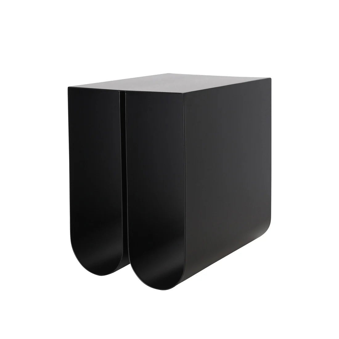 Table d'appoint courbée - Noir - Kristina Dam studio - Scandinave - Maison Caldeira