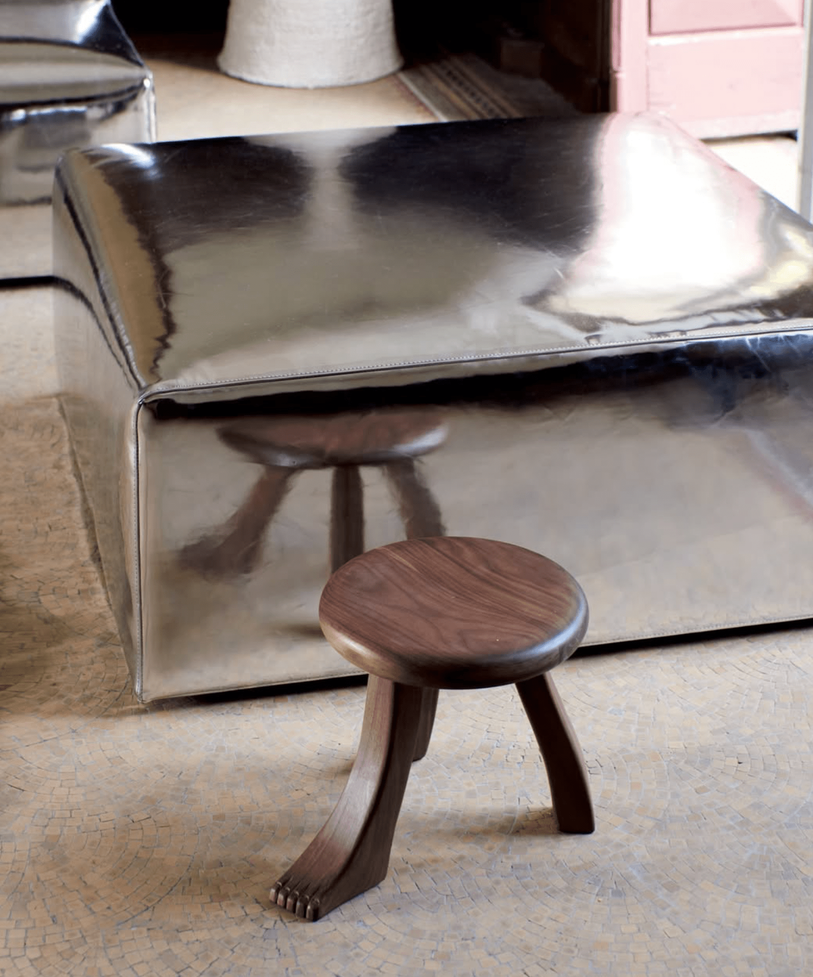 Tabouret Foot Stool en Châtaignier Massif - foncé - Maison Caldeira