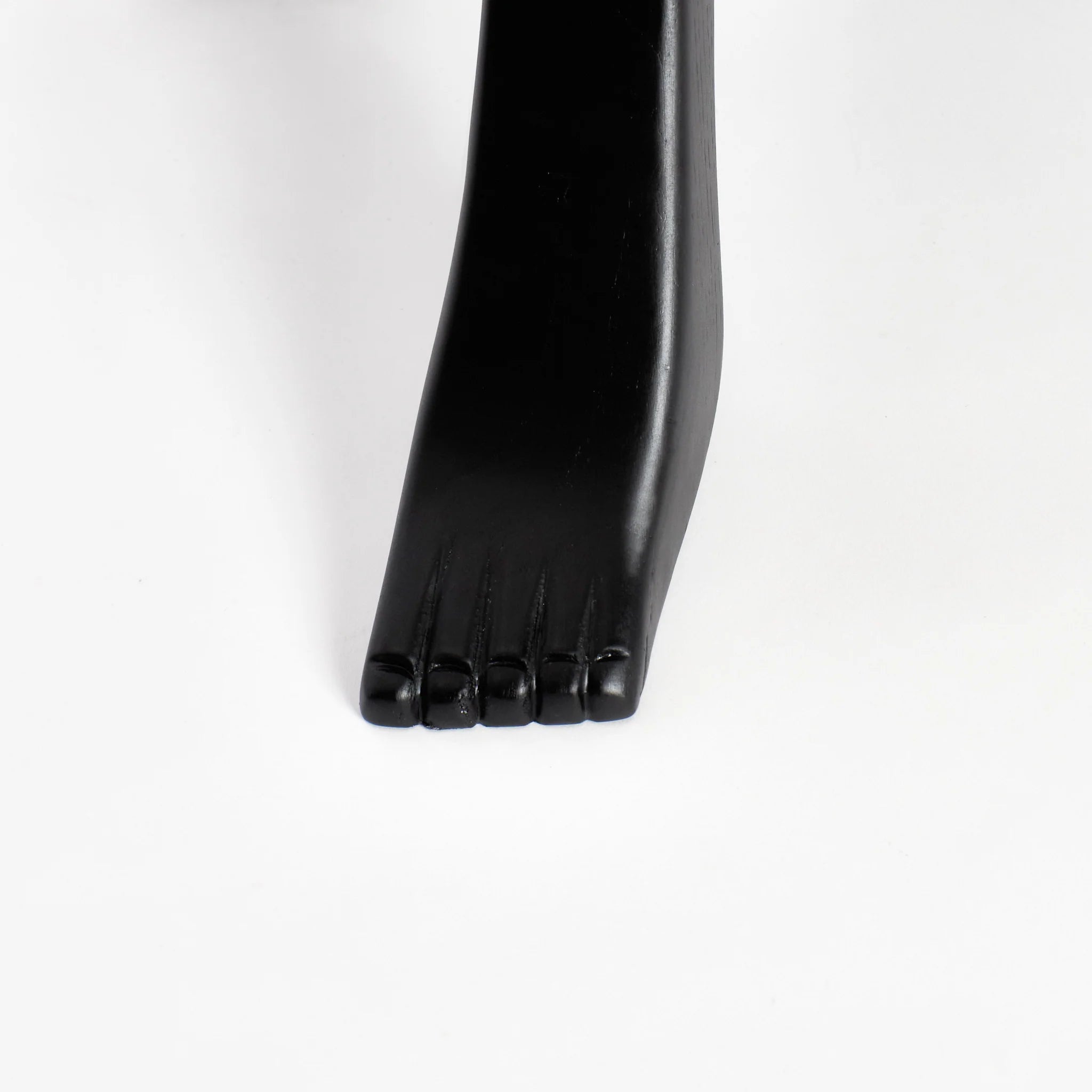 Tabouret Foot Stool en Châtaignier Massif - noir - Maison Caldeira