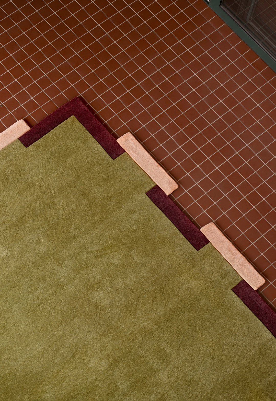 Teklan - Fregio - Wool - Rug - Olive - Blush - Maison Caldeira