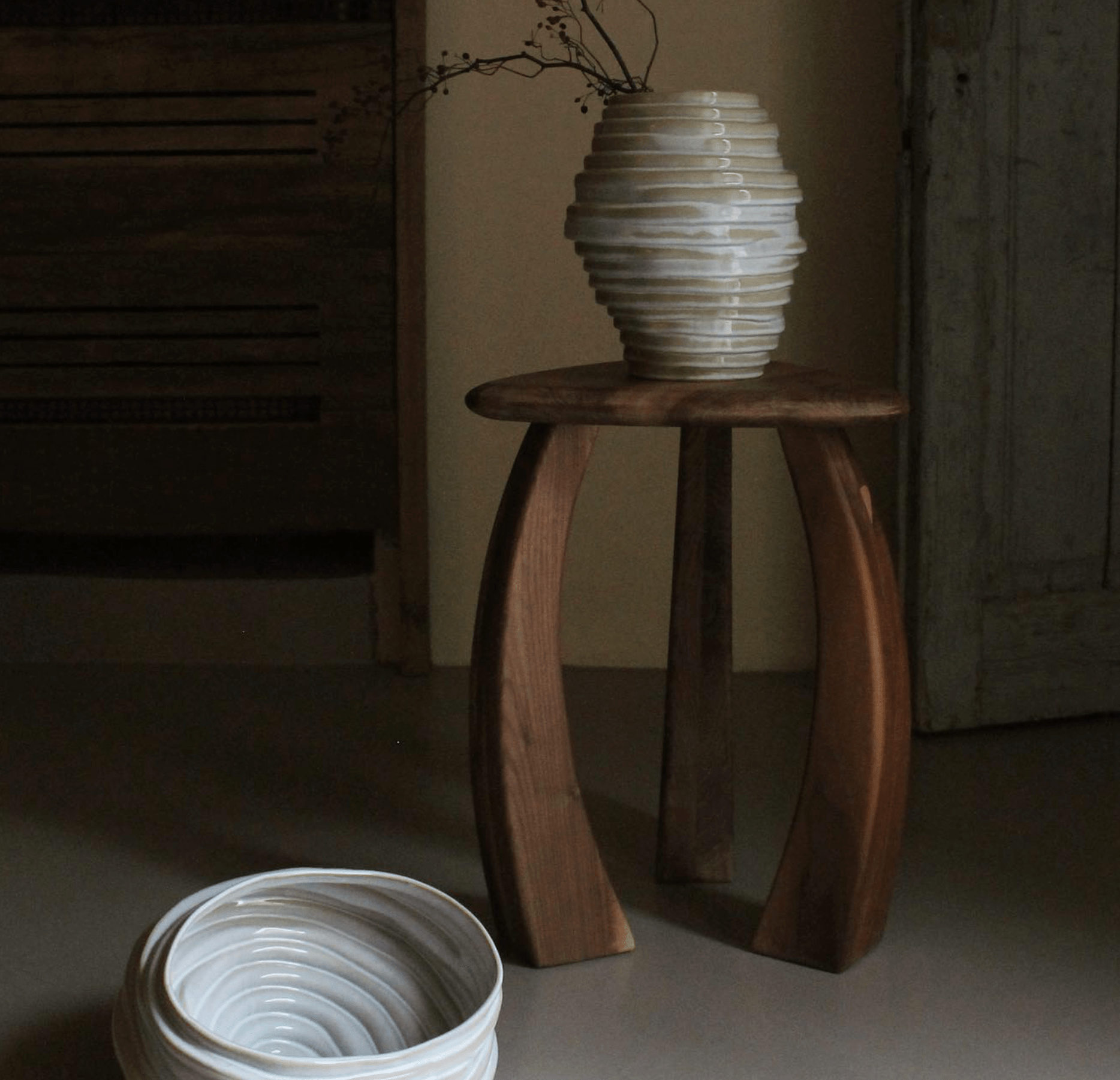 Vase Alfonso en Grès Sculpté - blanc - Maison Caldeira