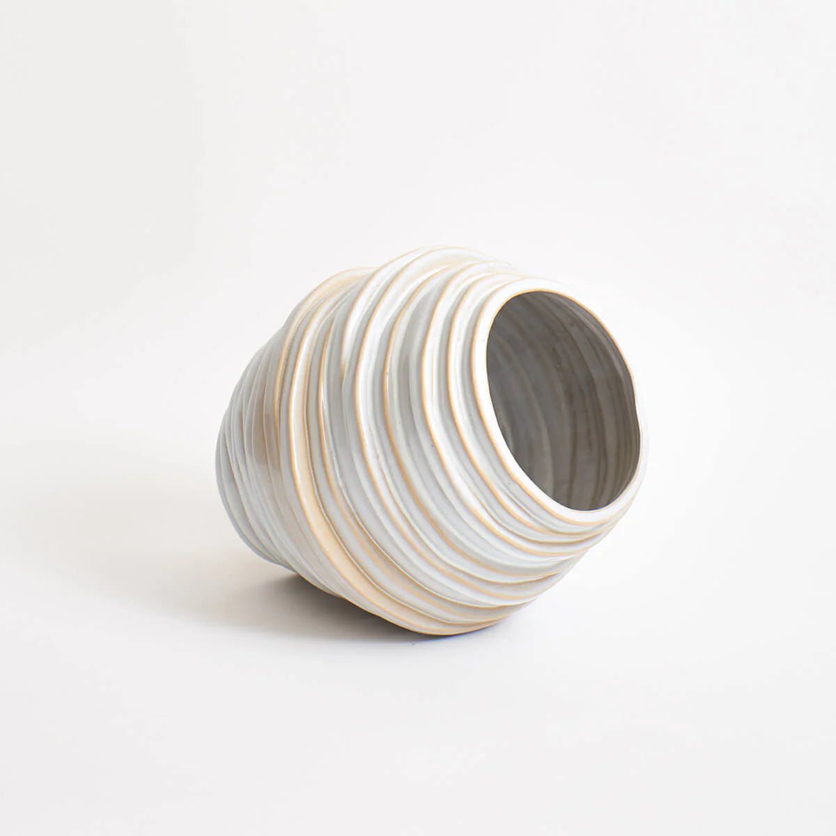 Vase Alfonso en Grès Sculpté - blanc - Maison Caldeira