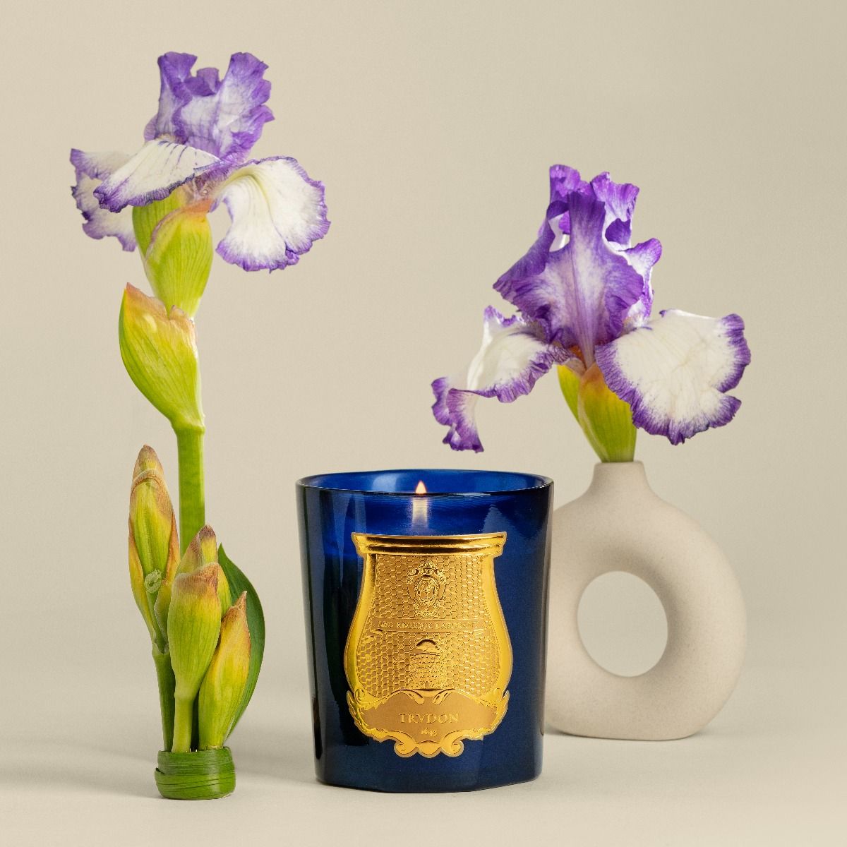 Bougie Les Belles Matières - Ourika (Iris) - Maison Caldeira