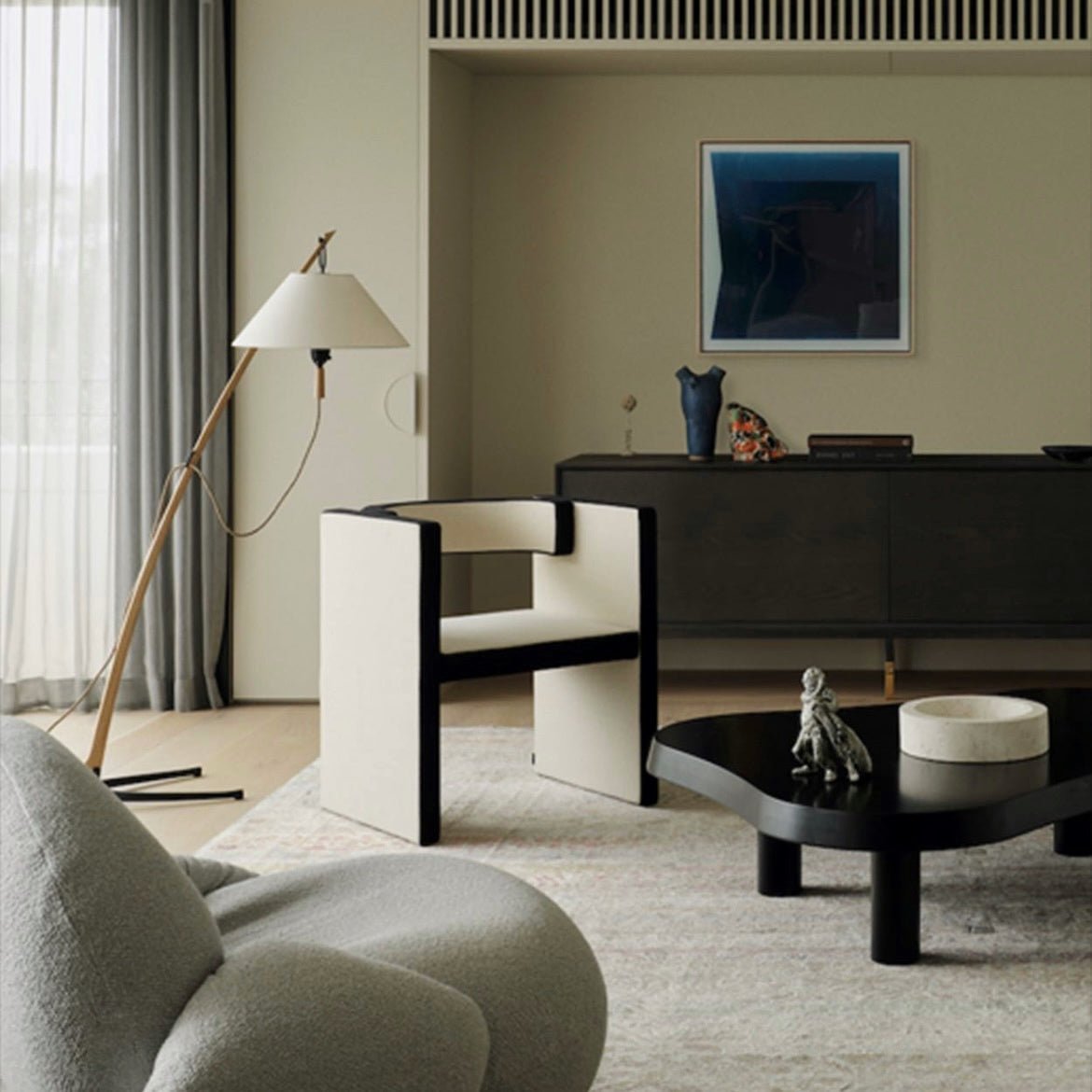 Chaise Novel - Blanc et noir - Friends and founders - Scandinave - Maison Caldeira