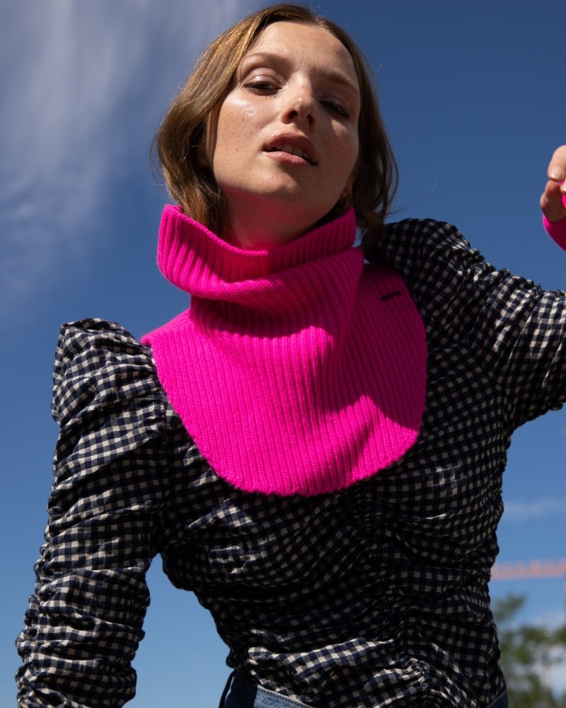 Col 100% cachemire - ROSE FLUO - Maison Caldeira
