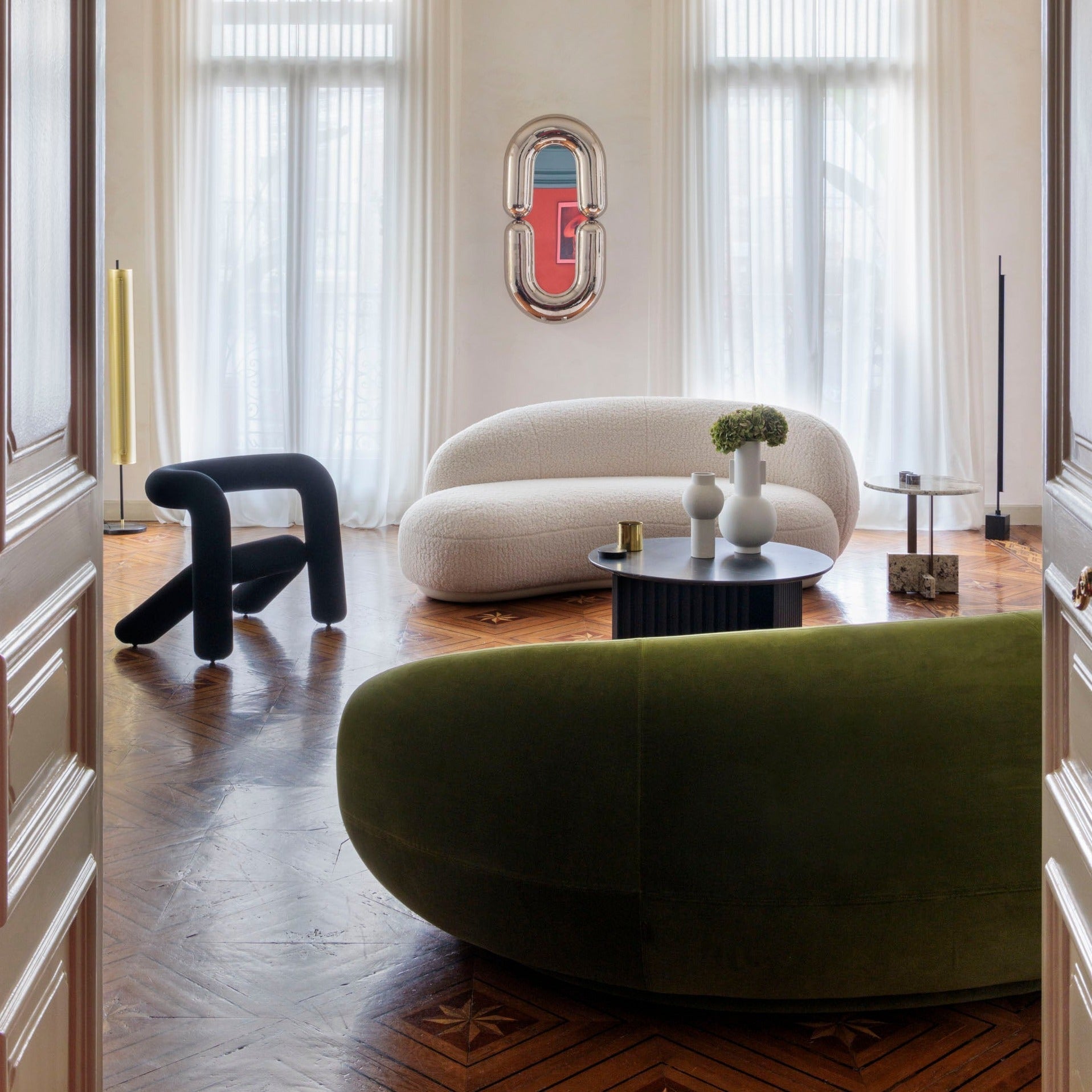 Fauteuil Extra Bold - Noir - Moustache - Design Contemporain - Maison Caldeira