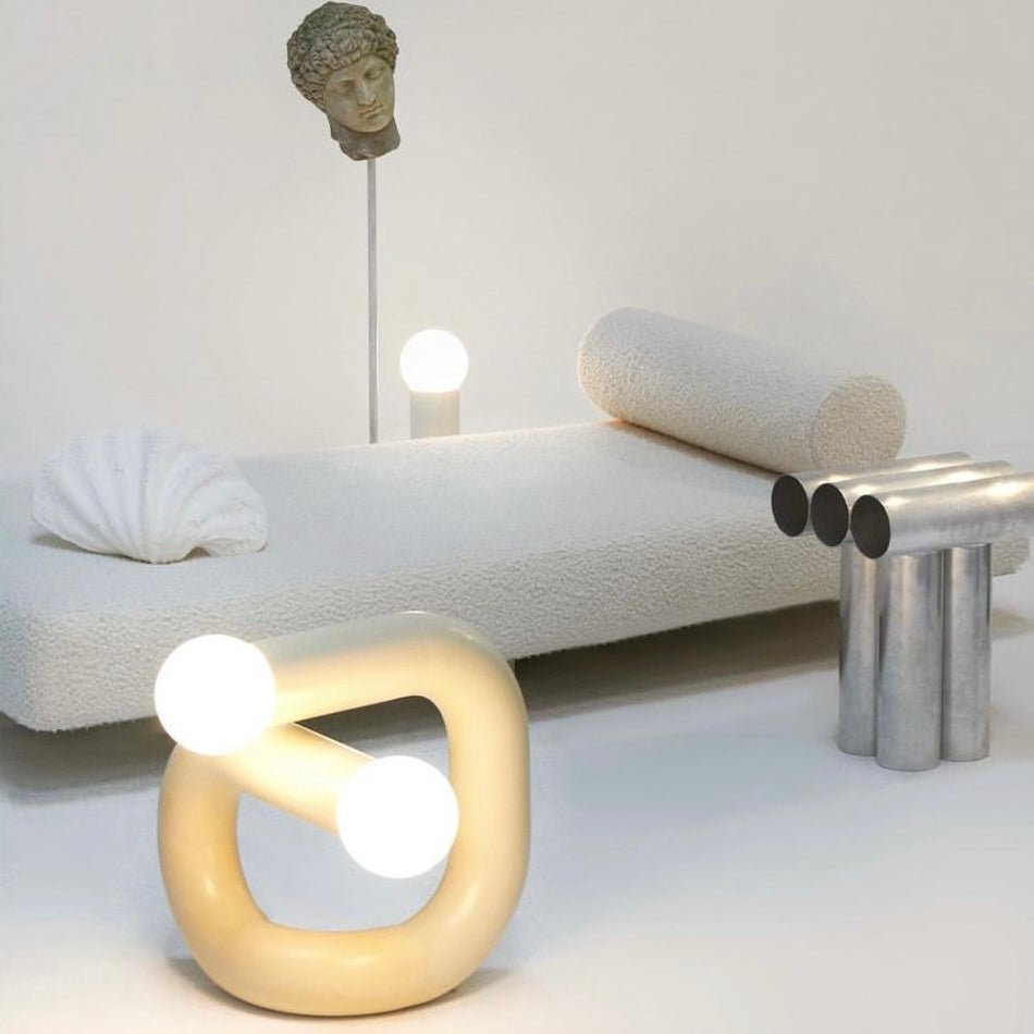 Lampe de table Sphinx - Beige - Axel Chay - Design Contemporain - Maison Caldeira