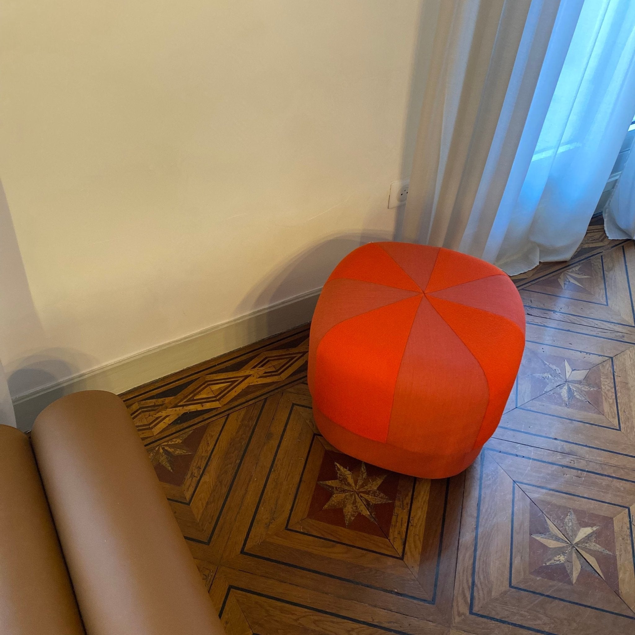 Petit Pouf Circus Duo - Orange - Normann Copenhagen - Scandinave - Maison Caldeira