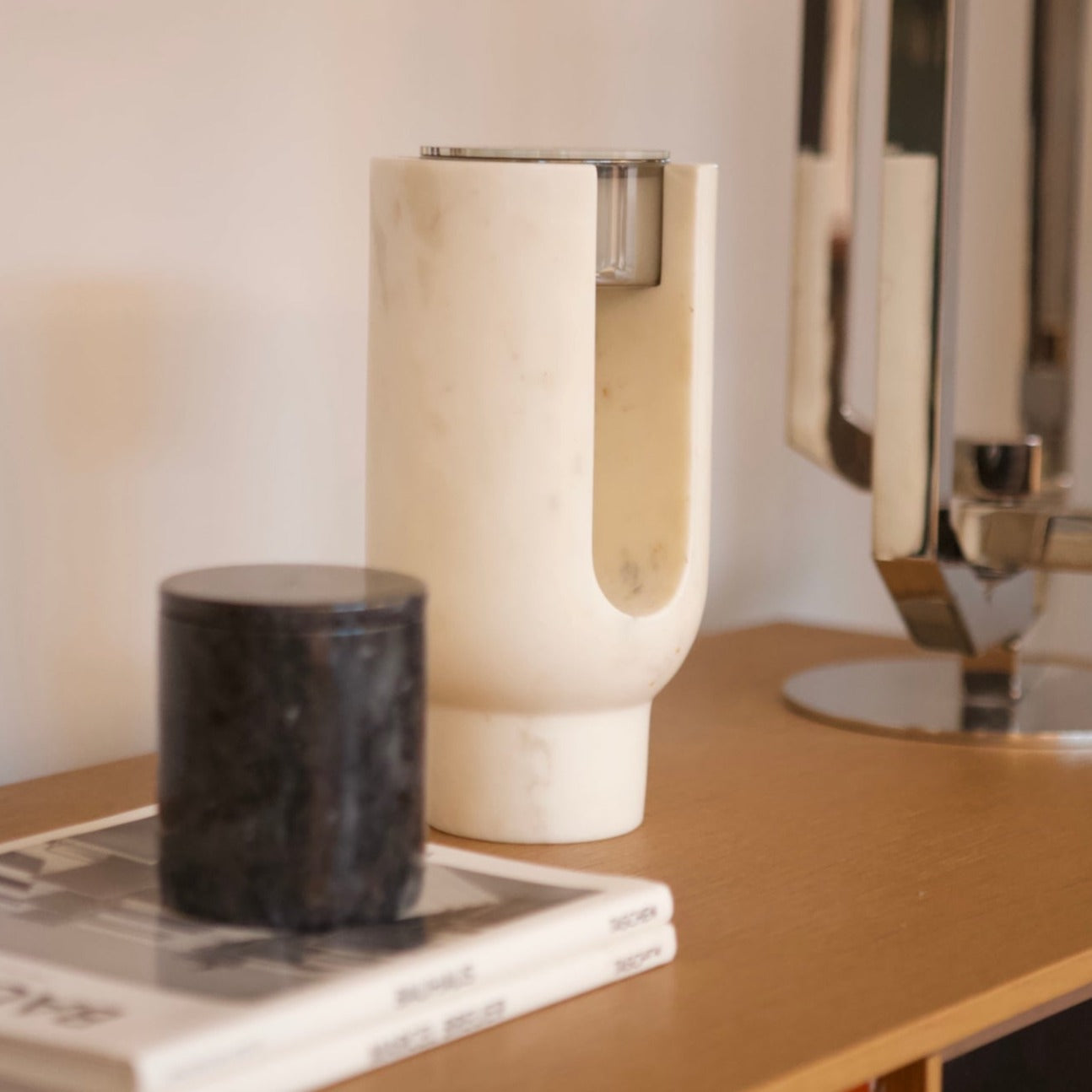 Photophore Lyra - Marbre Calacatta - Ooumm - Design Contemporain - Maison Caldeira