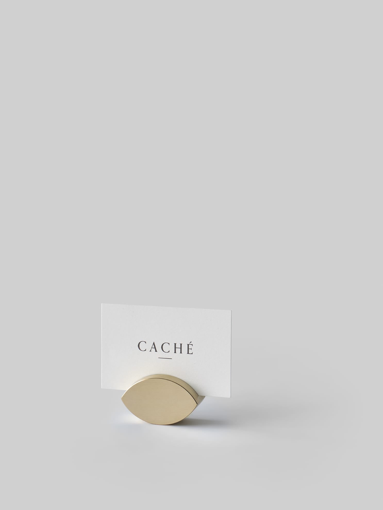 Presse Livre - Amande en laiton - New mags - Design Contemporain - Maison Caldeira