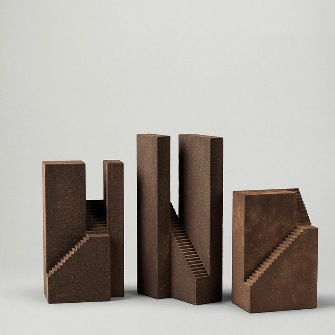 Serre Livre Norm I - Sable Synthétique - New mags - Scandinave - Maison Caldeira