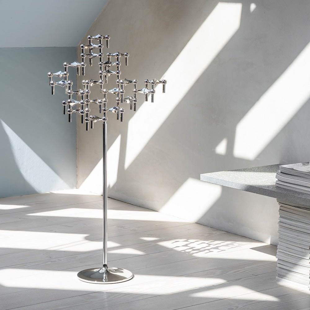 Support de sol - Chrome - Stoff nagel - Design Contemporain - Maison Caldeira