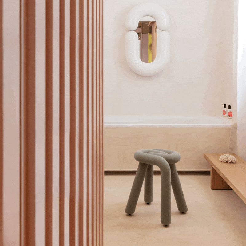 Tabouret Bold - Noisette - Moustache - Design Contemporain - Maison Caldeira