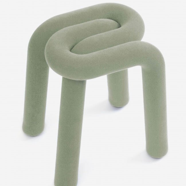 Tabouret Bold - Sauge - Moustache - Design Contemporain - Maison Caldeira