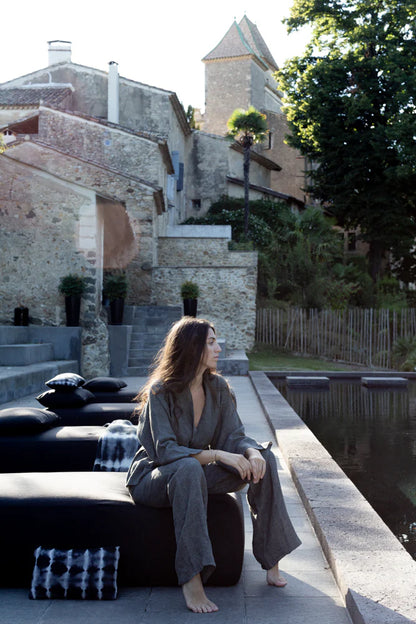 Daybed Slow gris - Bed and philosophy - Méditerranée - Maison Caldeira