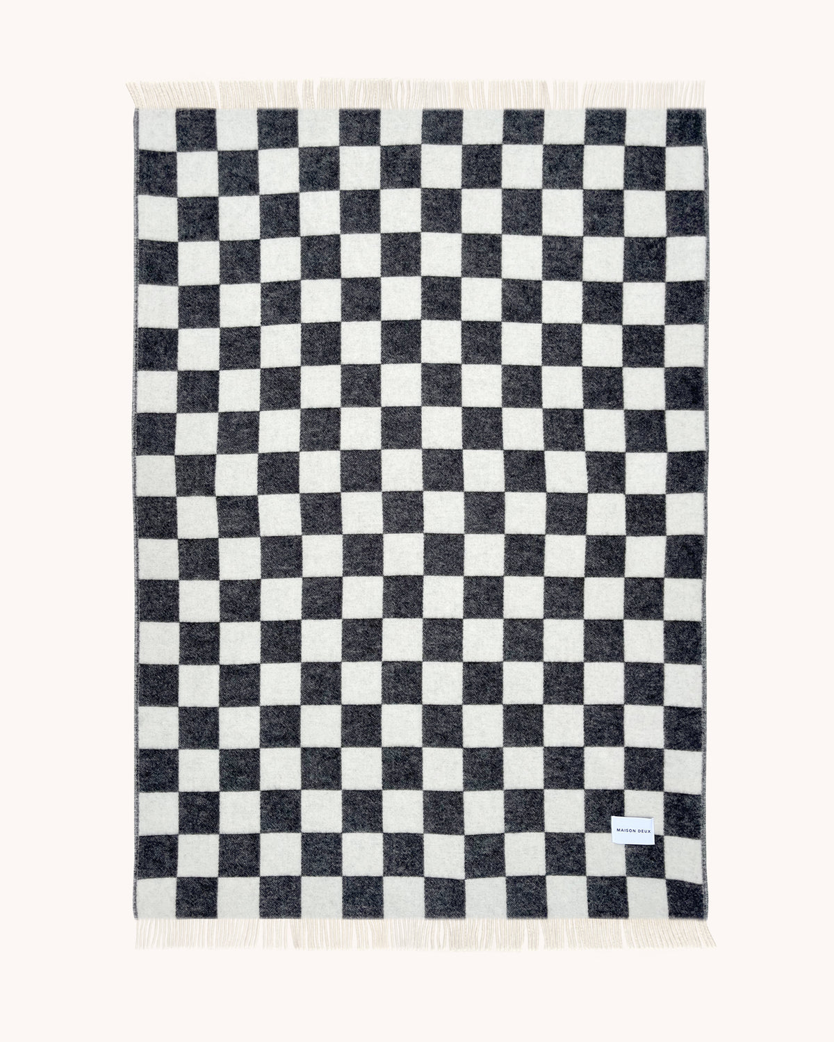 maison-caldeiraCouverture Damier Noir Blanc – Sélection Caldeira | Maison Deux