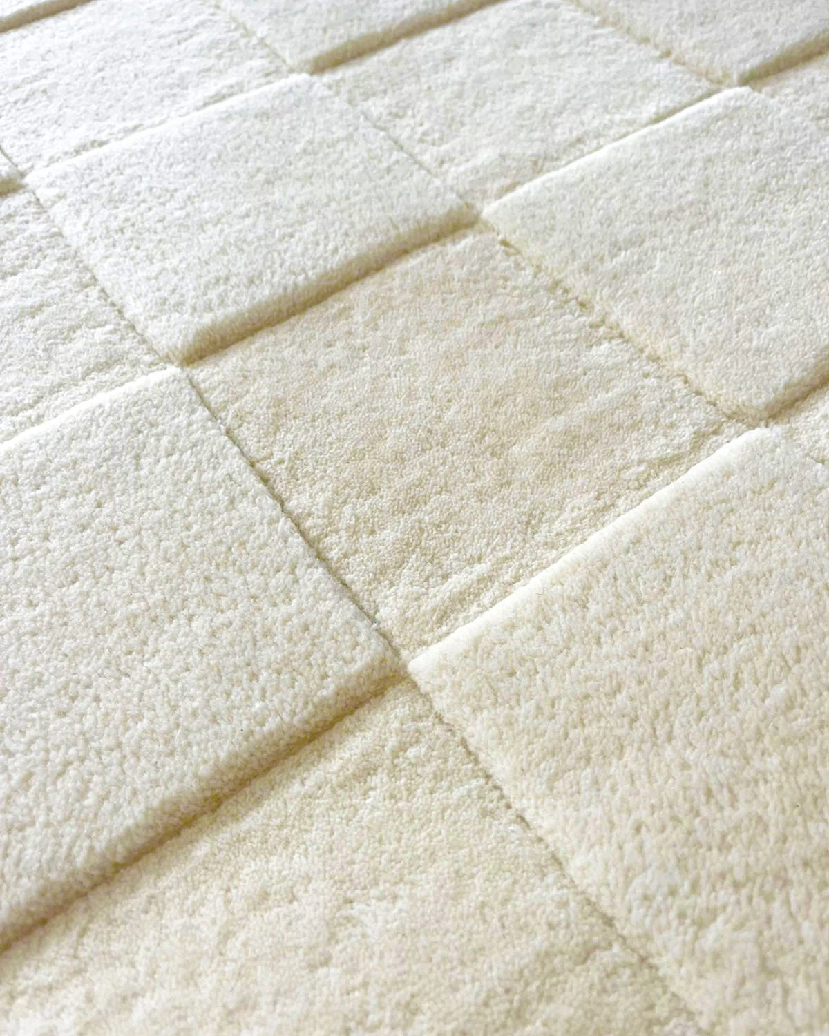 maison-caldeiraTapis Damier Blanc Écru 170 x 240 cm