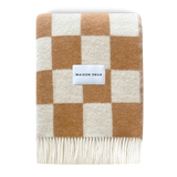 maison-caldeiraPlaid-Maison-Deux-Couverture-Damier-Terra-Blanc