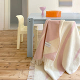 maison-caldeiraCouverture Swirl Jaune Beurre Rose