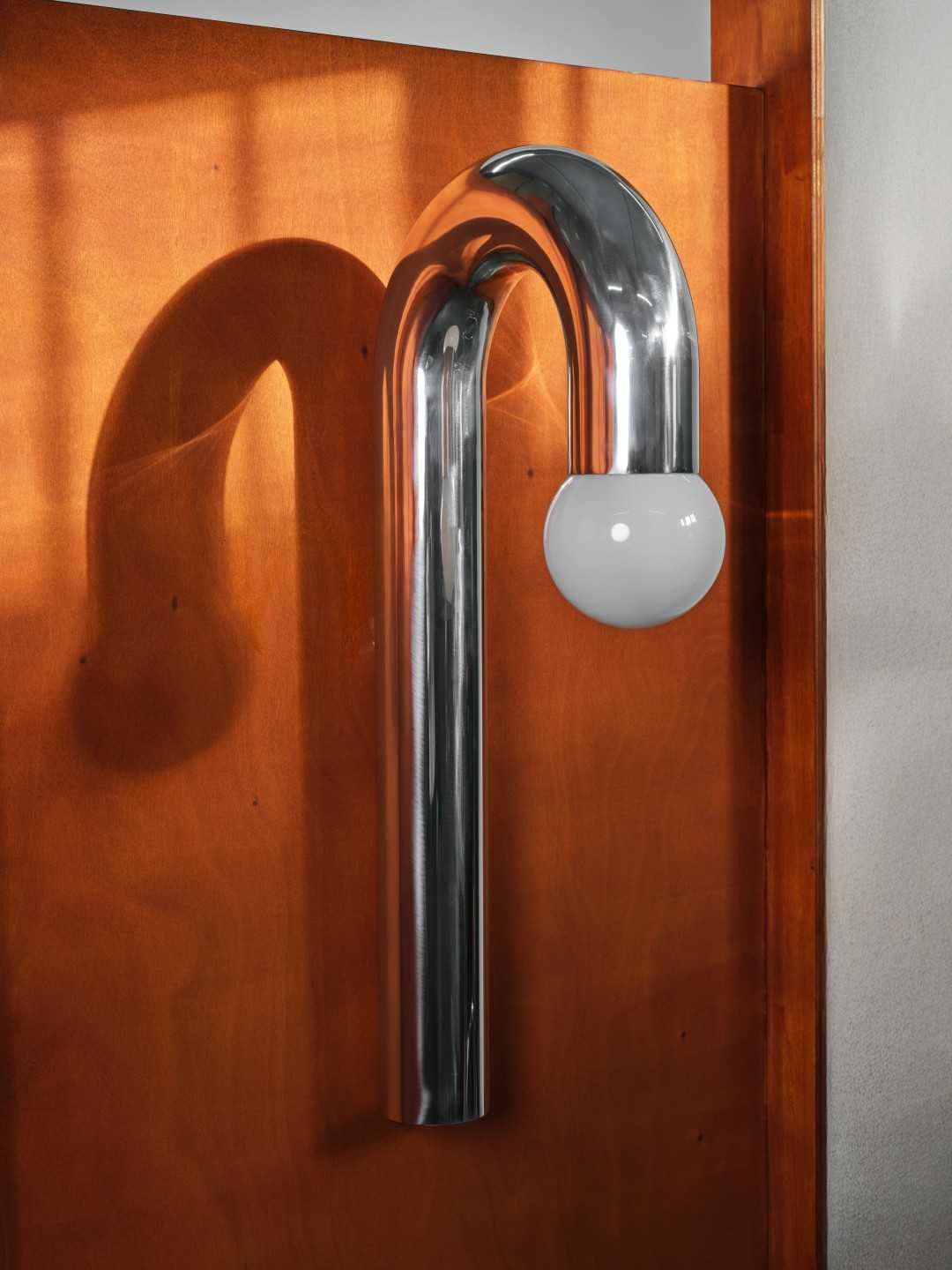 Applique Potence - Chrome - Axel Chay - Design Contemporain - Maison Caldeira