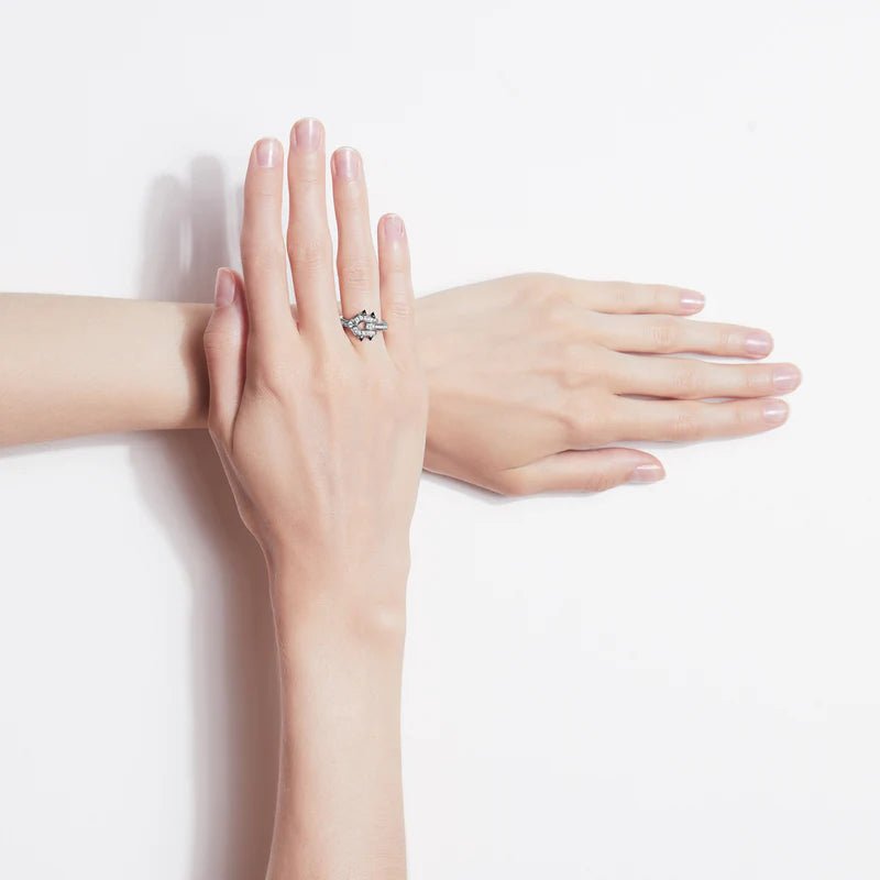 Bague mini Spike - Diamants, argent & agates noires - Statement - Design Contemporain - Maison Caldeira