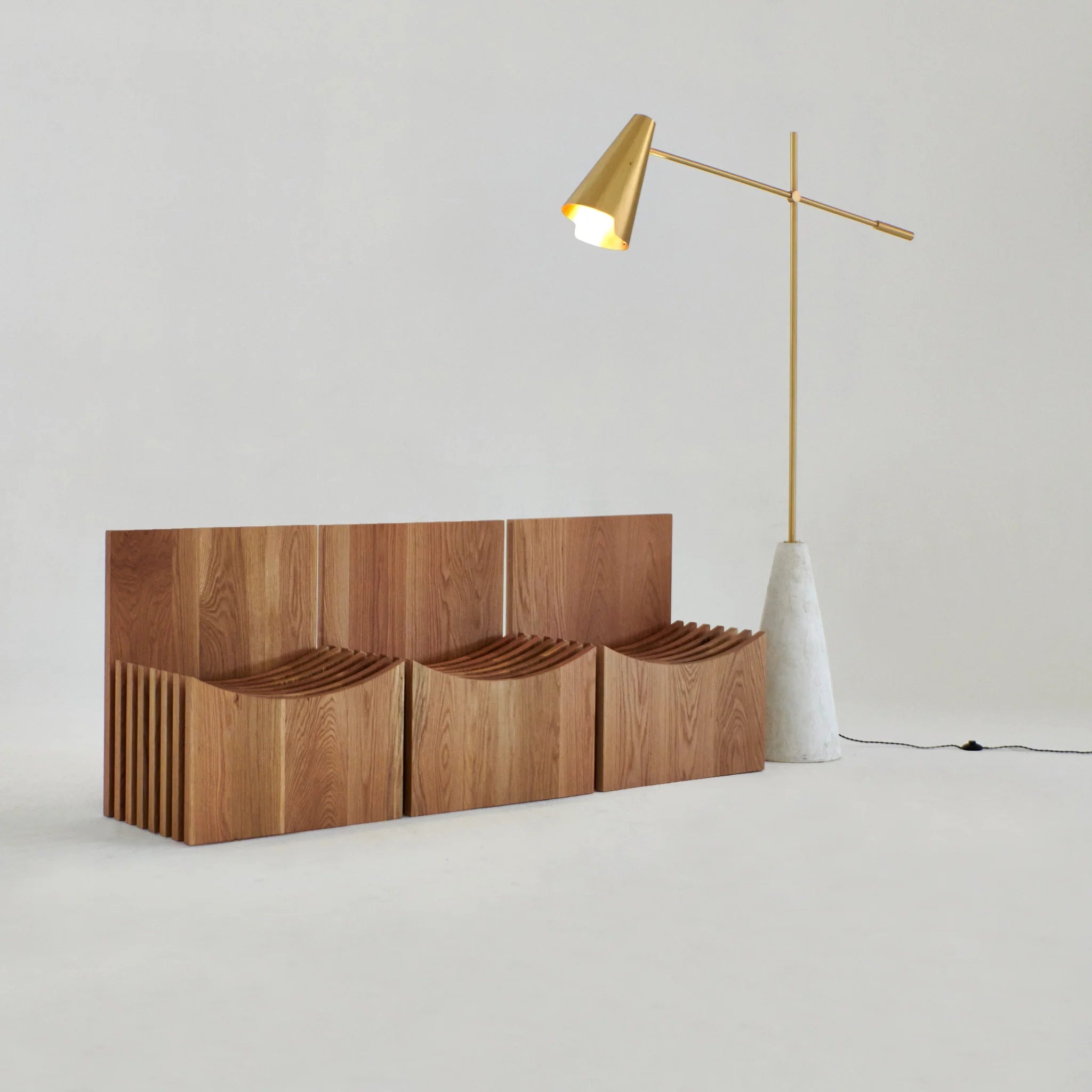 Banc Melides - Projects123A - au courbes douces et design élaboré