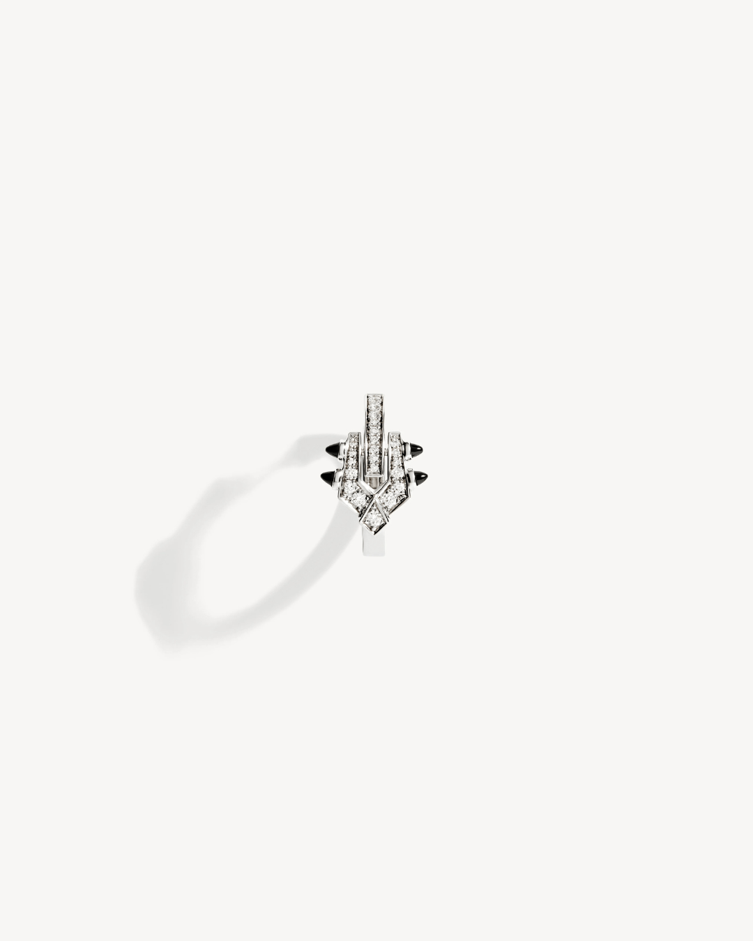 Boucle d’oreille Spike - Diamants, argent et agate noire - Statement - Design Contemporain - Maison Caldeira