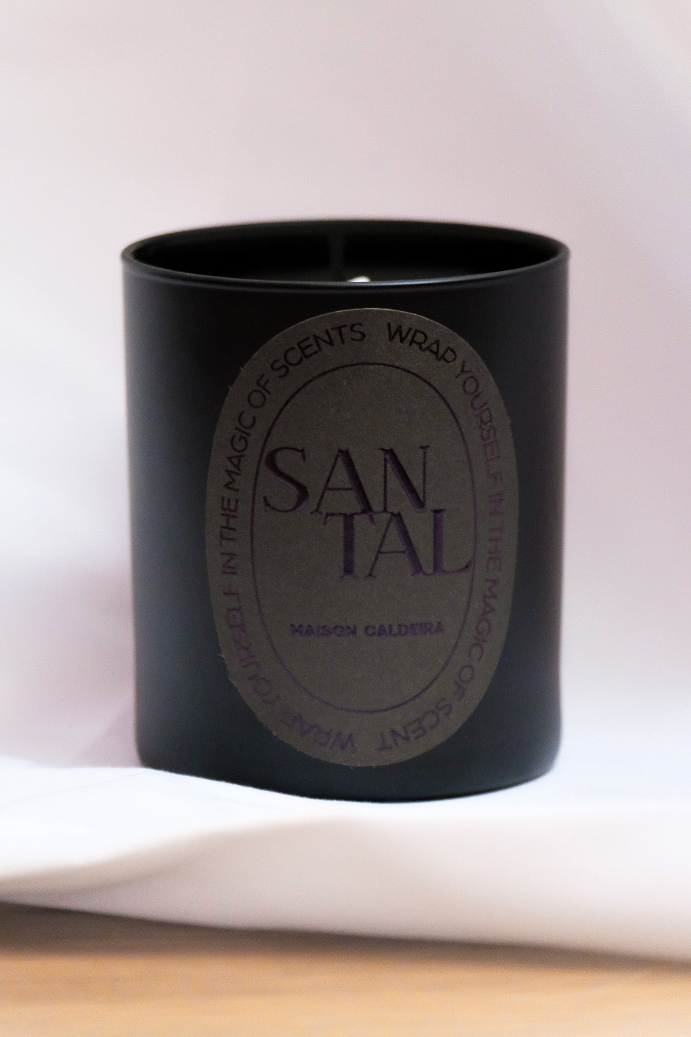Bougie parfumée - SANTAL - Maison Caldeira - Design Contemporain - Maison Caldeira