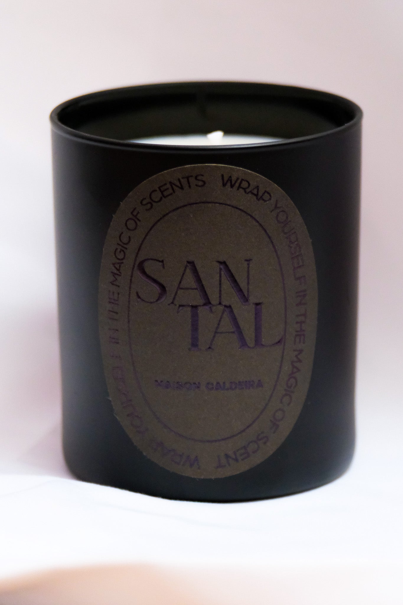 Bougie parfumée - SANTAL - Maison Caldeira - Design Contemporain - Maison Caldeira