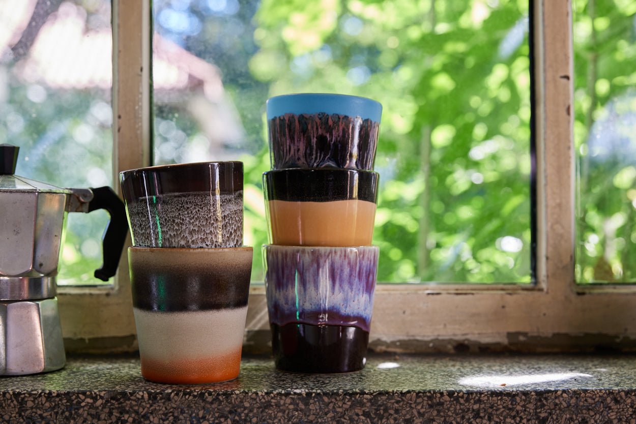 Céramique des années 70 : Tasse à café - Maison Caldeira