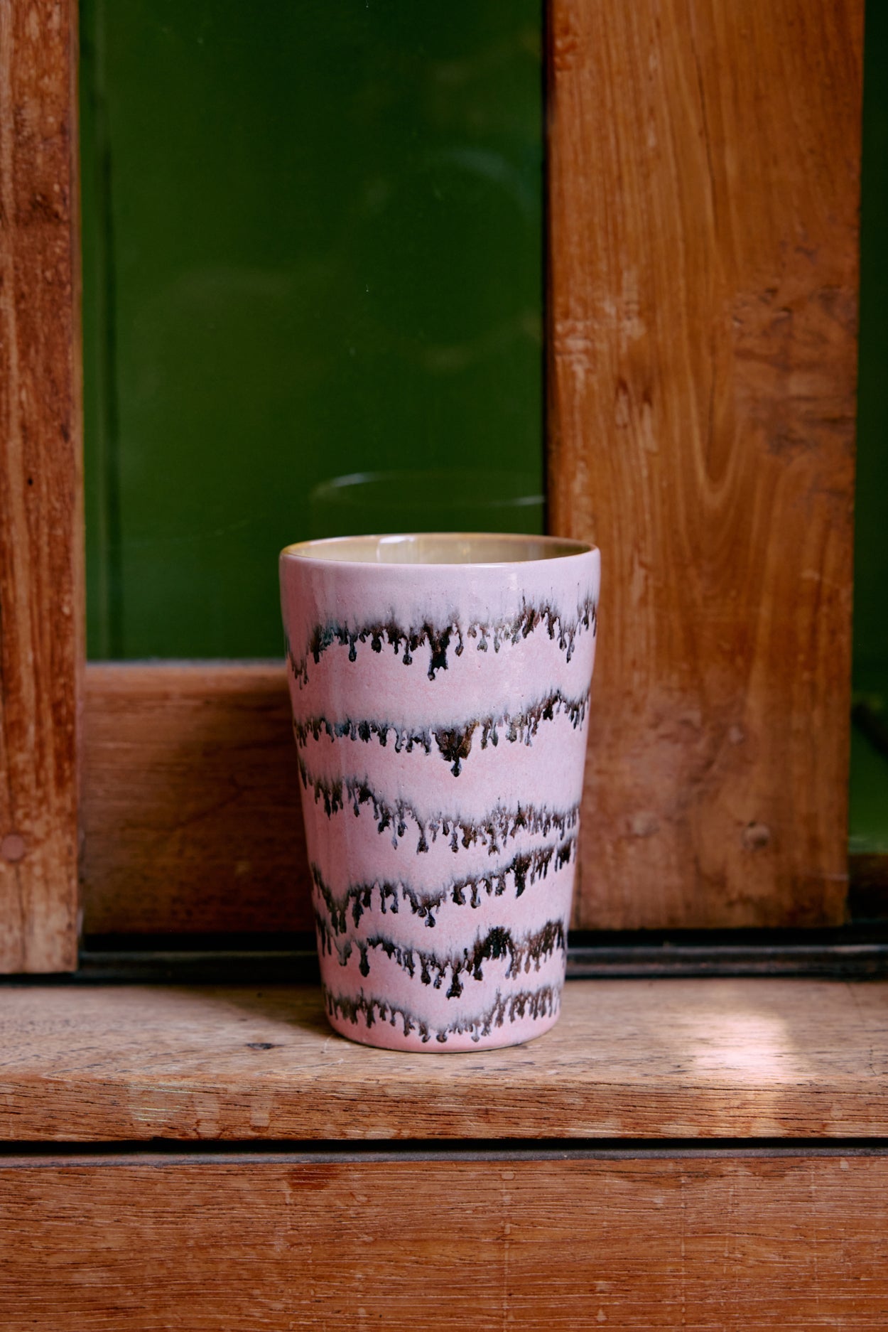 Céramique des années 70 : Tasse à thé - Maison Caldeira