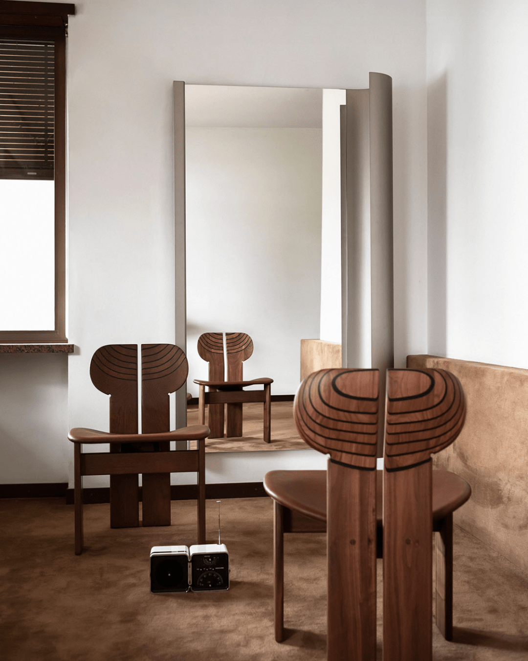 Chaise Africa par Afra & Tobia Scarpa - Icône du design Italien vintage - Tacchini - Design Italien - Maison Caldeira
