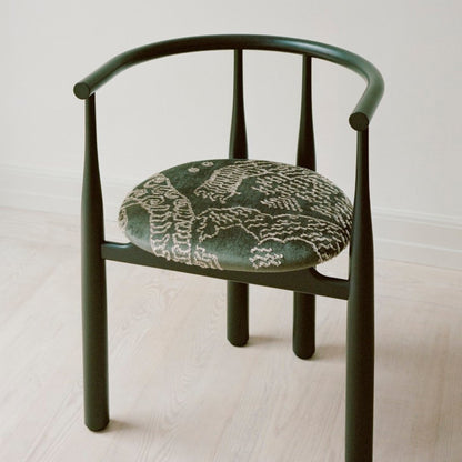 Chaise Bukowski - Noyer noir / Dedar Tiger Mountain - New works - Scandinave - Maison Caldeira