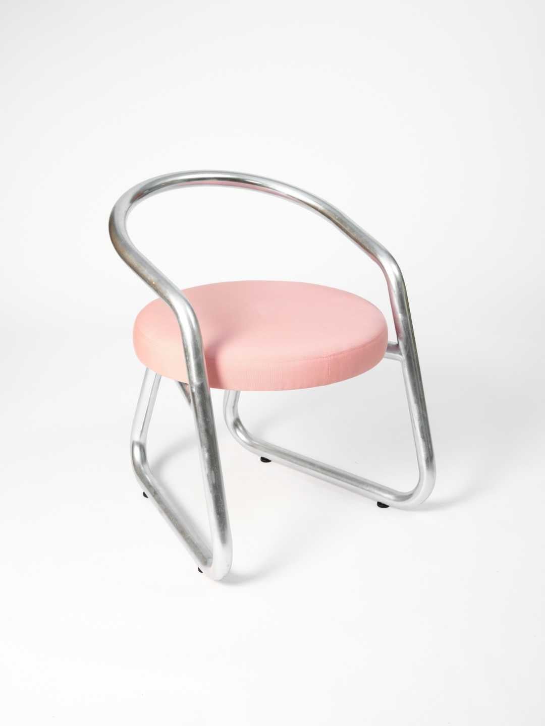 Chaise consul - Acier galvanisé et polyester rose - Axel Chay - Design Contemporain - Maison Caldeira