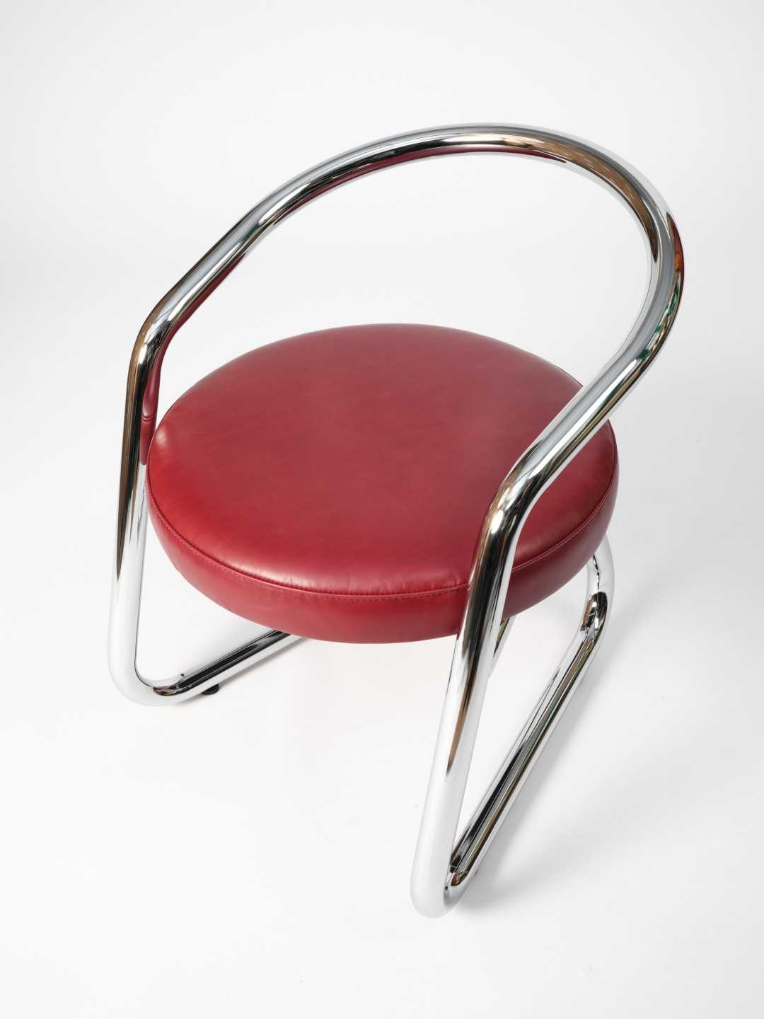 Chaise consul - Cuir rouge et Chrome - Axel Chay - Design Contemporain - Maison Caldeira
