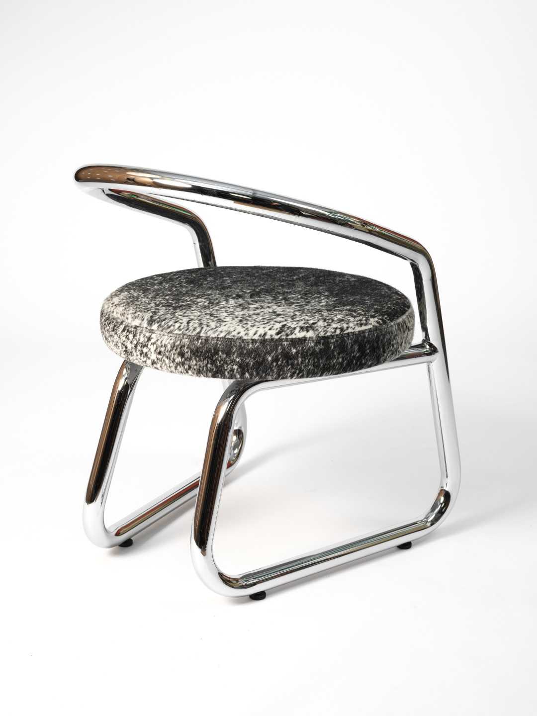 Chaise consul - Vache et Chrome - Axel Chay - Design Contemporain - Maison Caldeira