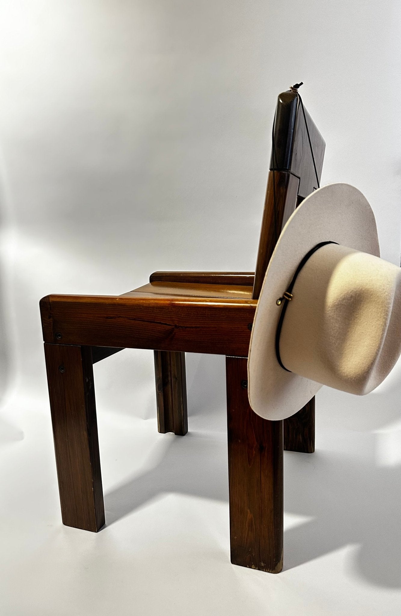 Chaise vintage de Silvio Coppola pour Fratelli Montina – Design sculptural des années 70 - Maison Caldeira