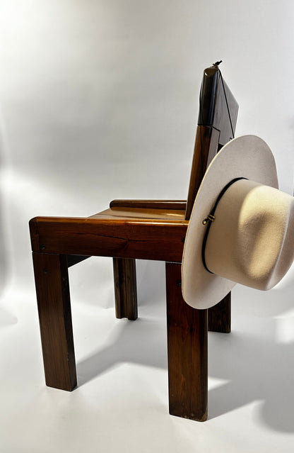 Chaise vintage de Silvio Coppola pour Fratelli Montina – Design sculptural des années 70 - Maison Caldeira - Design Italien - Maison Caldeira