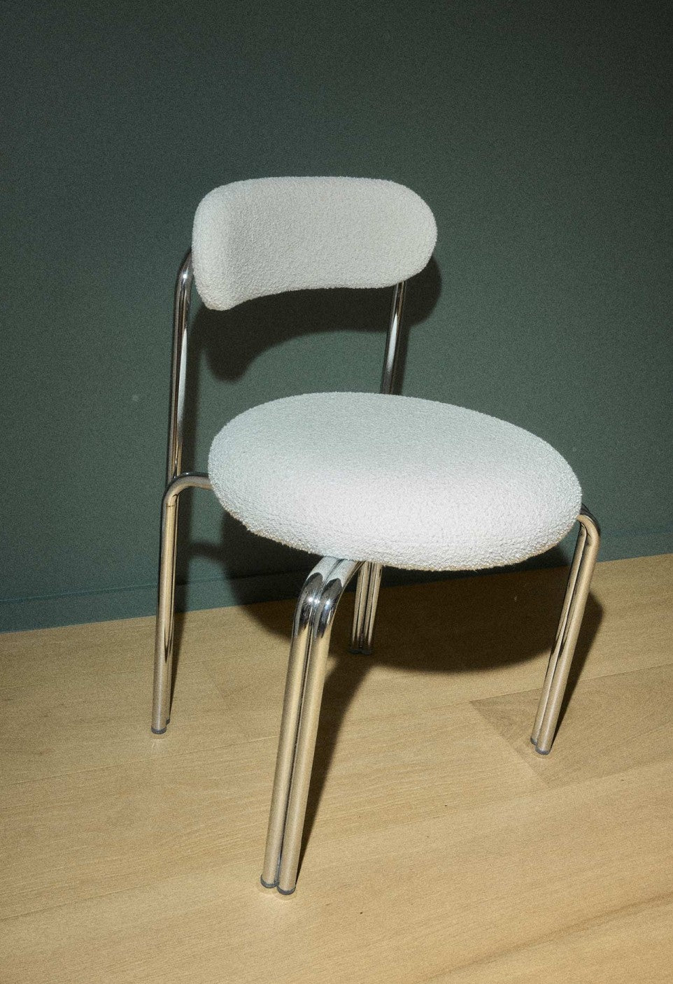 Chaise Violette - Acier Chromé - Maison Caldeira
