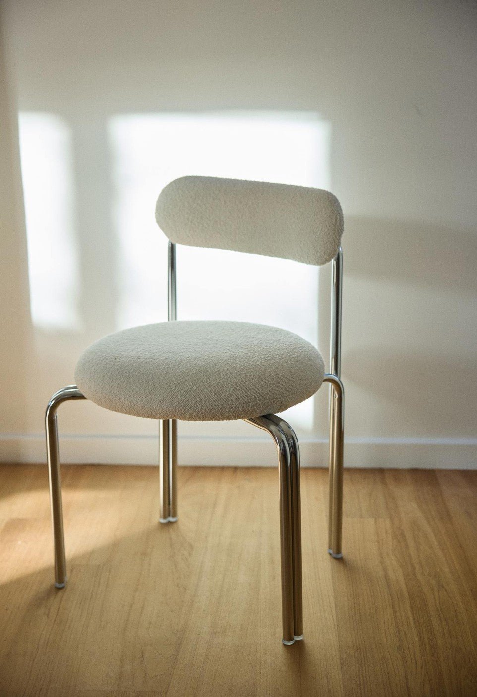 Chaise Violette - Acier Chromé - Maison Caldeira