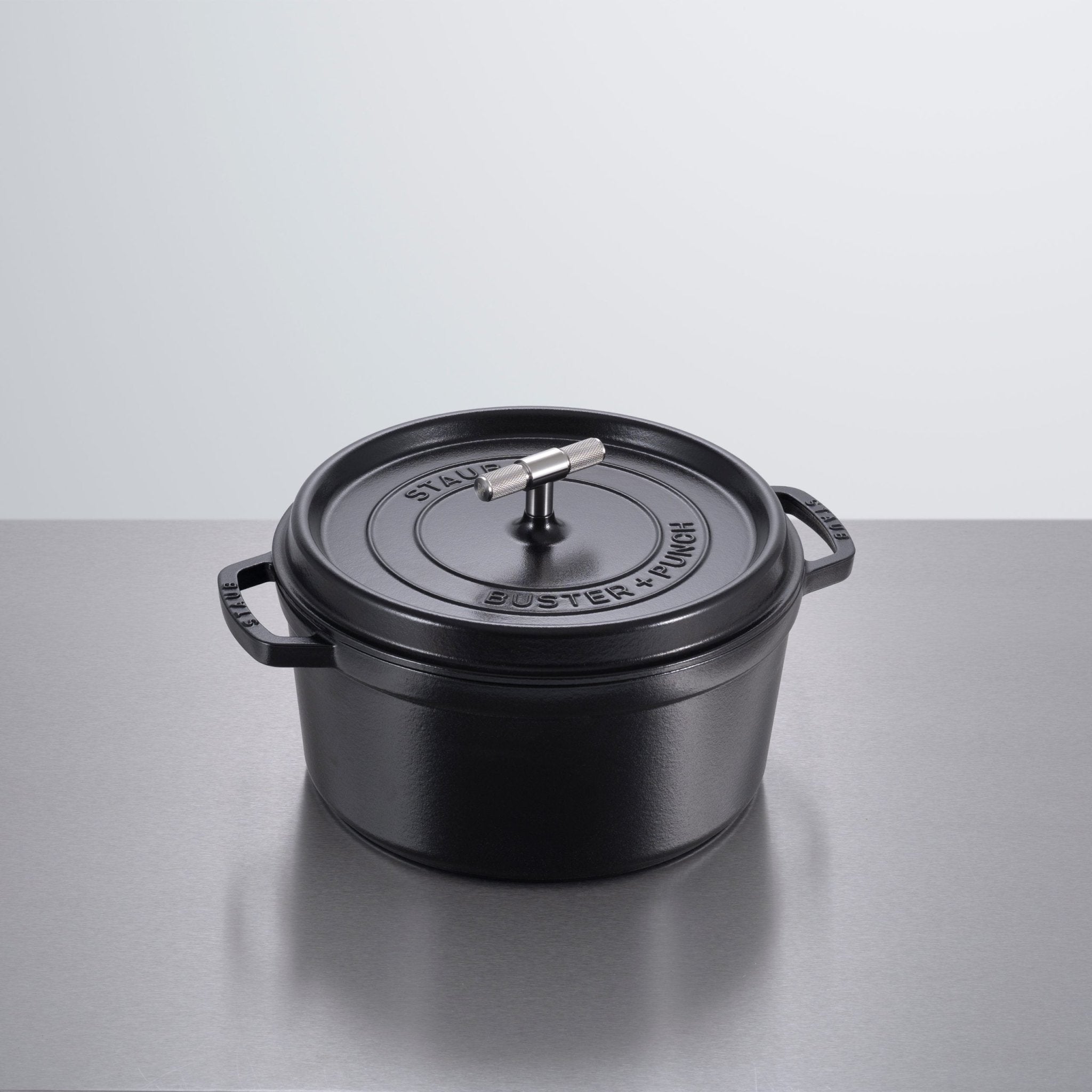 Cocotte Staub ⌀ 28CM - Buster and punch - Design Contemporain - Maison Caldeira