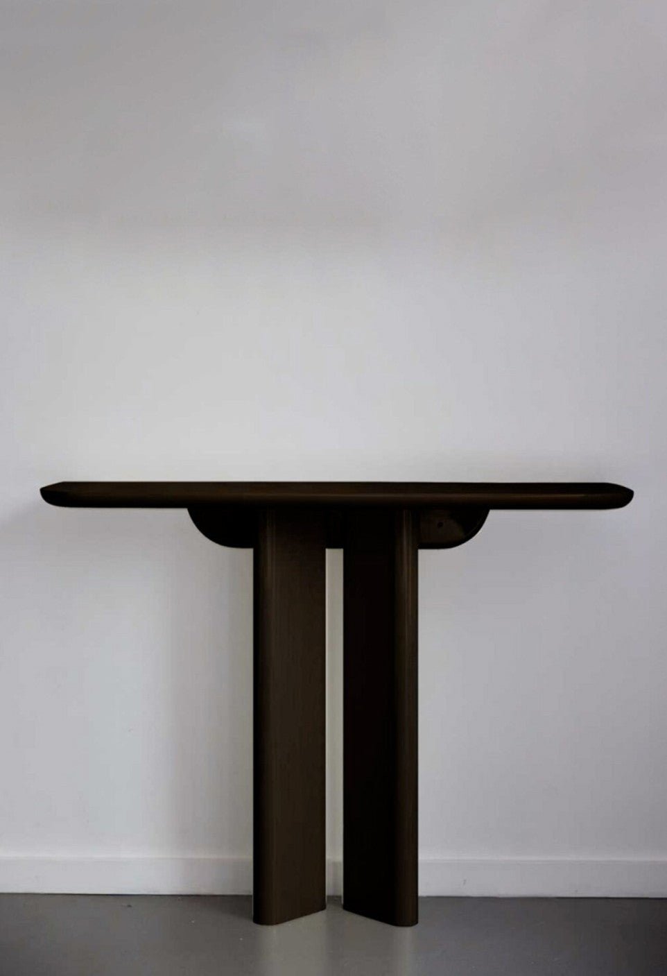 Console Lou - Frêne Lasuré Noir - Maison Caldeira